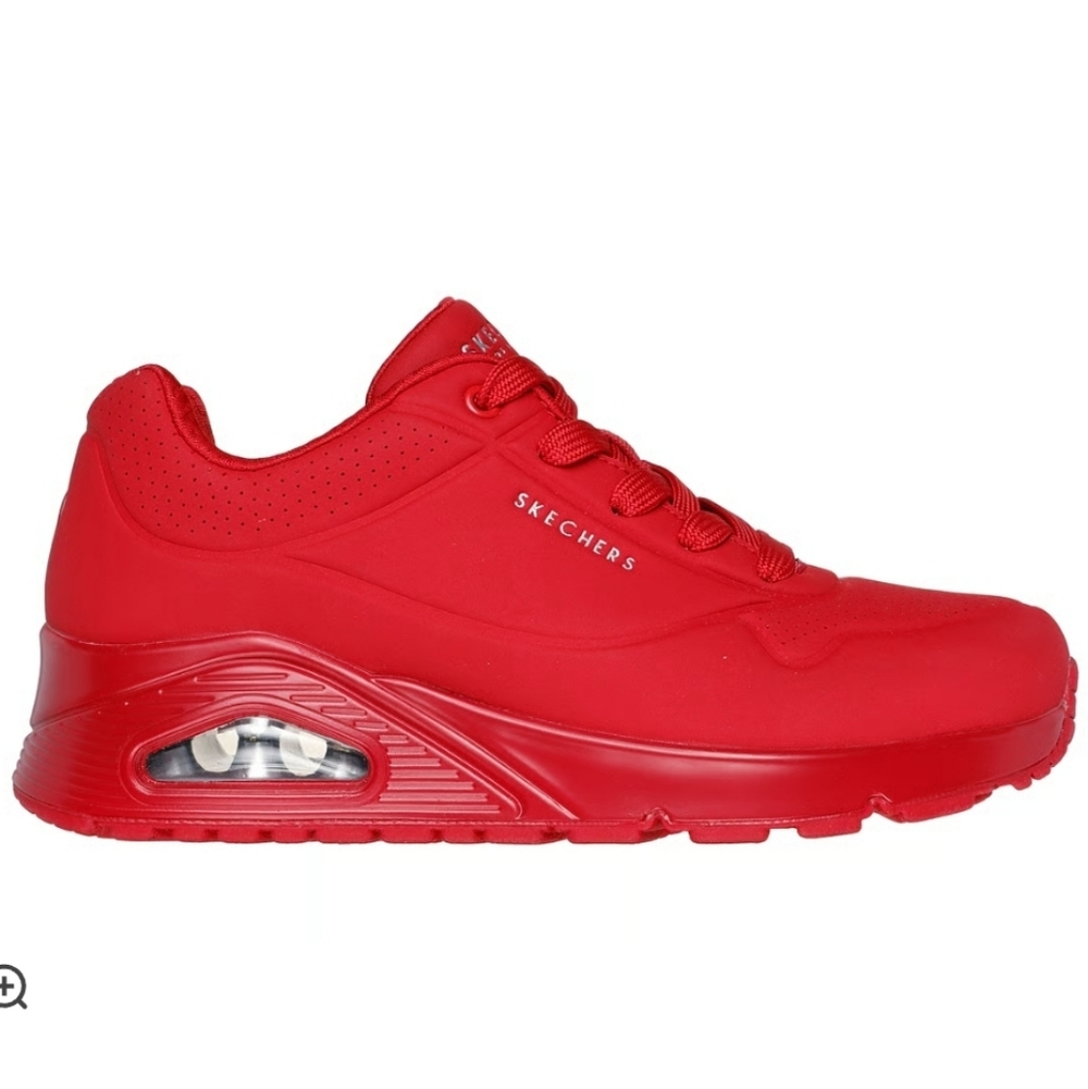 Sketchers Stand On Air